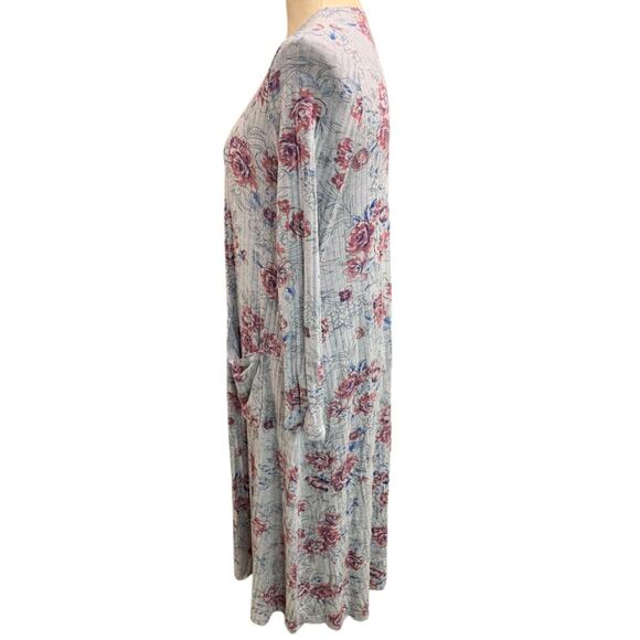 Small LulaRoe Womens Sarah Duster Long Cardigan Gray Floral Pockets - Picture 4 of 8